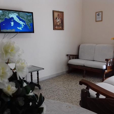 Apartament Casa Luigi Sergio - Affitto Breve Santo Stefano di Camastra Zewnętrze zdjęcie