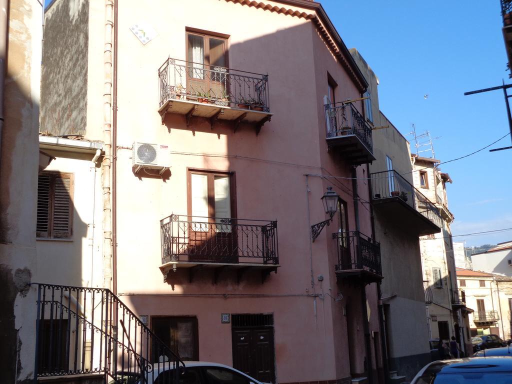 Apartament Casa Luigi Sergio - Affitto Breve Santo Stefano di Camastra Pokój zdjęcie