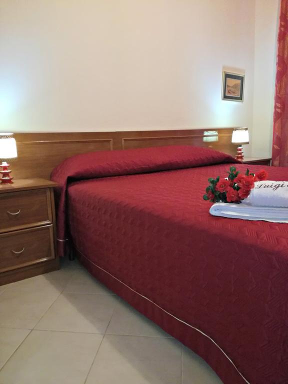 Apartament Casa Luigi Sergio - Affitto Breve Santo Stefano di Camastra Zewnętrze zdjęcie