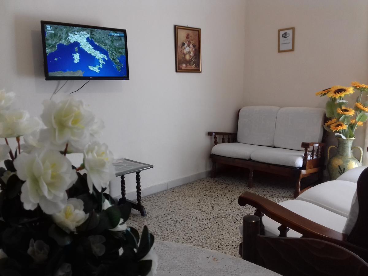 Apartament Casa Luigi Sergio - Affitto Breve Santo Stefano di Camastra Zewnętrze zdjęcie